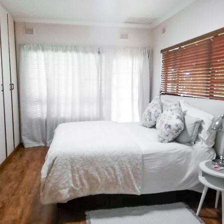 Ariel'S Rest Self-Catering - 4 Bedroom Luxury Home Pennington Buitenkant foto